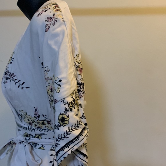 Miss Mango elegant maxi with split up the side, back cut out,halterneck, - Picture 2 of 8